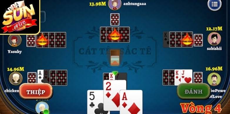 Bản Chất Của Việc Giữ Bài Và Thao Túng Tâm Lý Trong Catte
